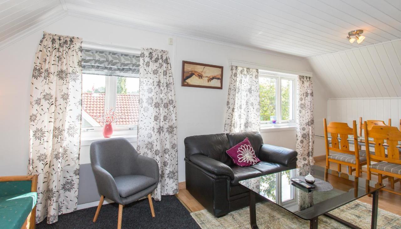 Mandal Apartment Mit Moeglichkeit Ein Boot Zu Benutzen Und Angeln ภายนอก รูปภาพ