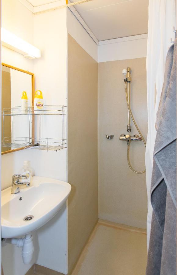 Mandal Apartment Mit Moeglichkeit Ein Boot Zu Benutzen Und Angeln ภายนอก รูปภาพ