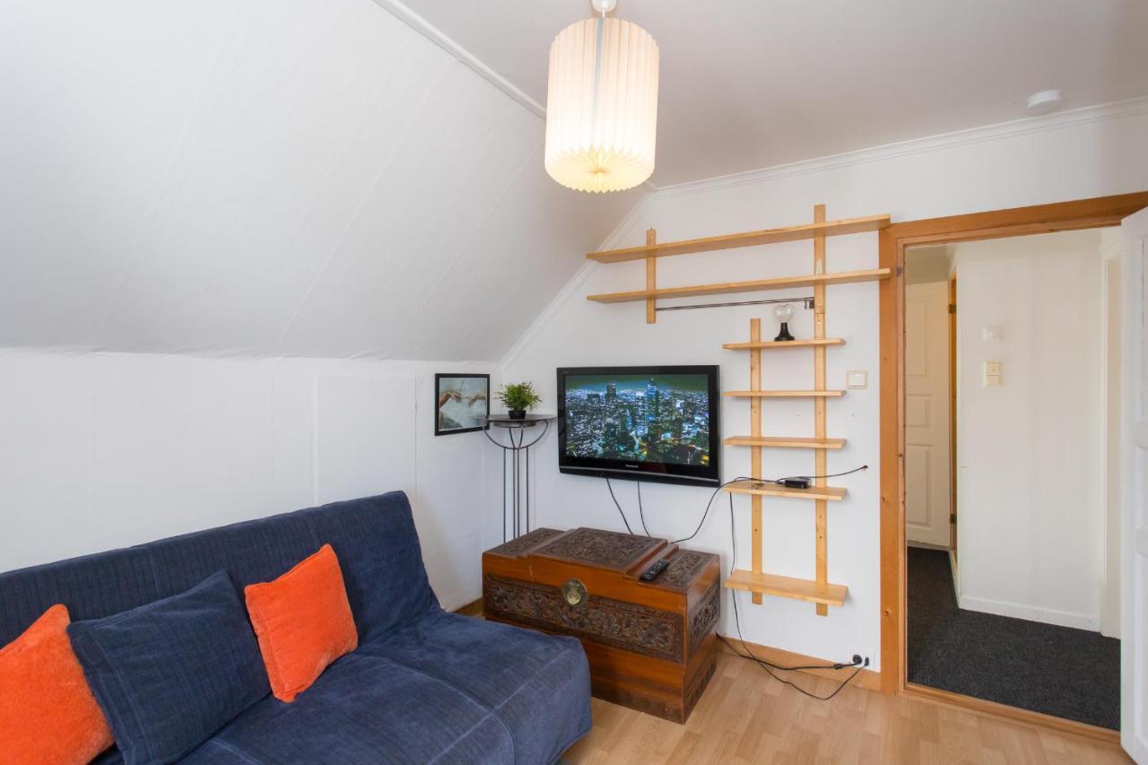 Mandal Apartment Mit Moeglichkeit Ein Boot Zu Benutzen Und Angeln ภายนอก รูปภาพ